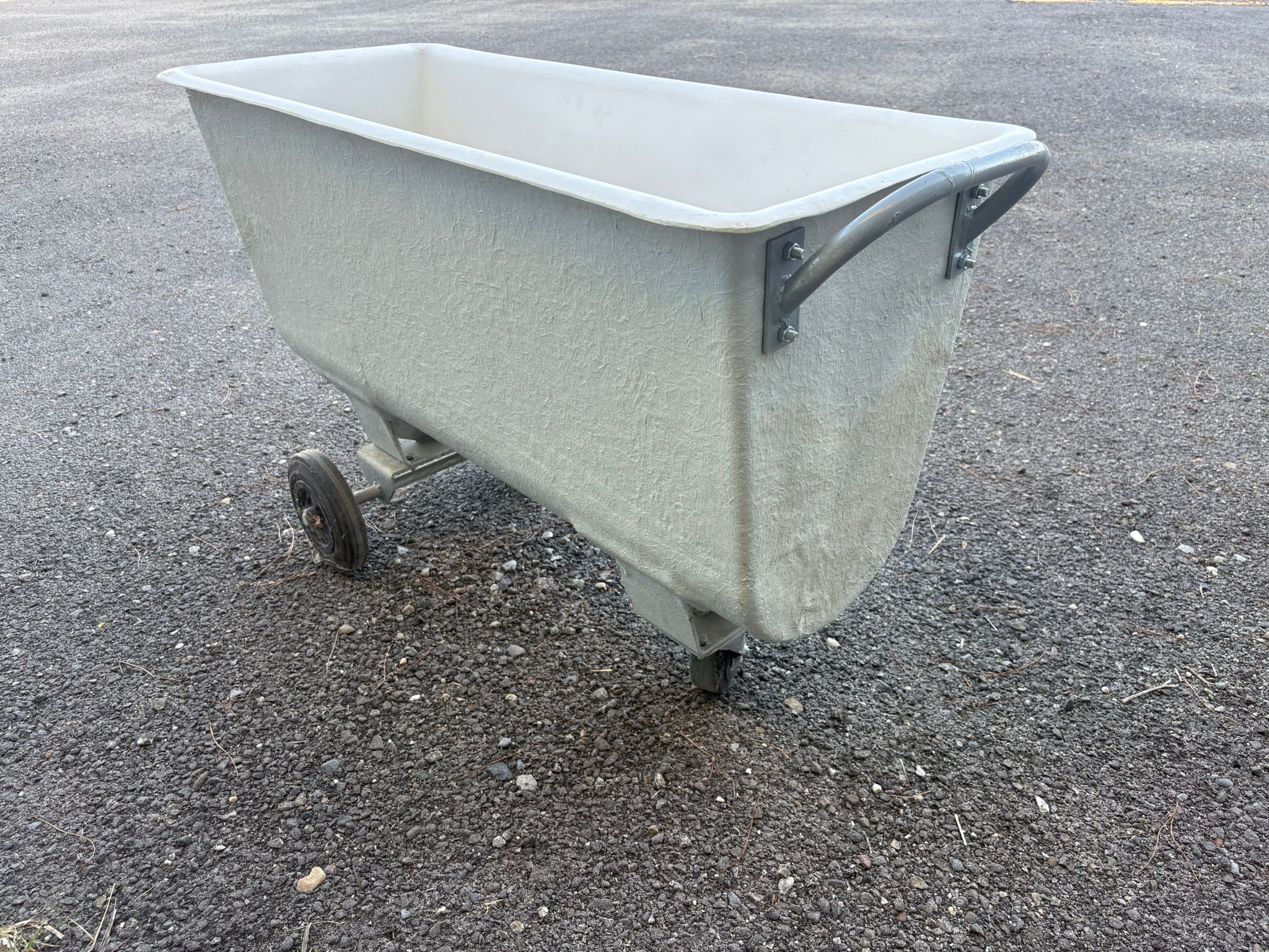 CARRO / VAGONETA PARA PIENSO 200 KG