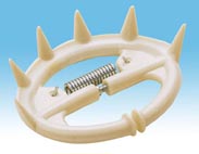 EVITAMAMAS PLASTICO CON MUELLE